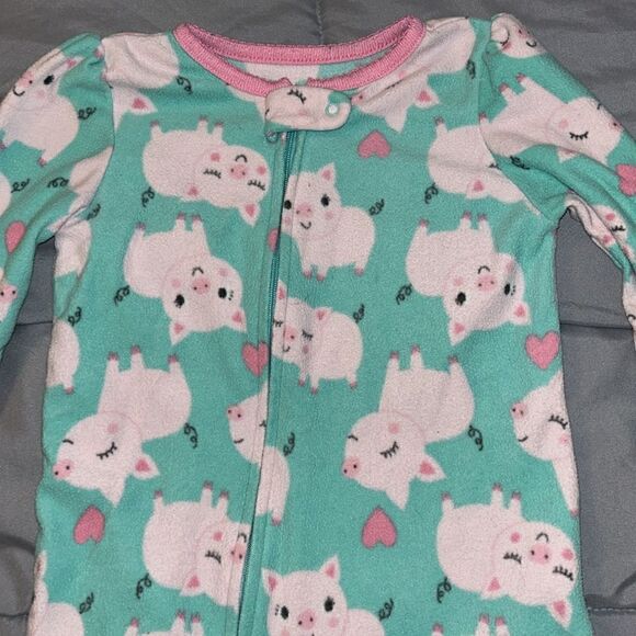 18m carters fleece footed pig pajamas - Picture 2 of 4